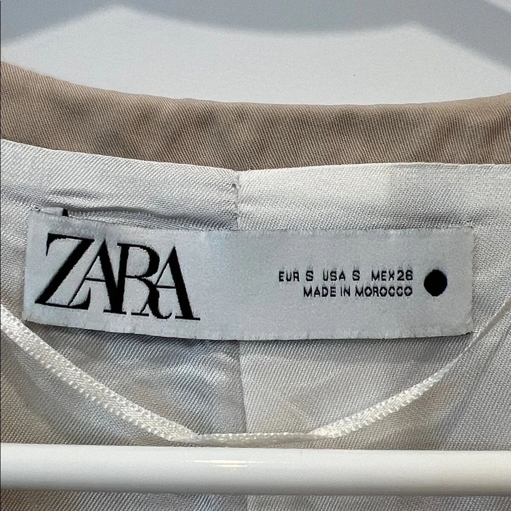 Taupe Zara vest - Picture 5 of 7